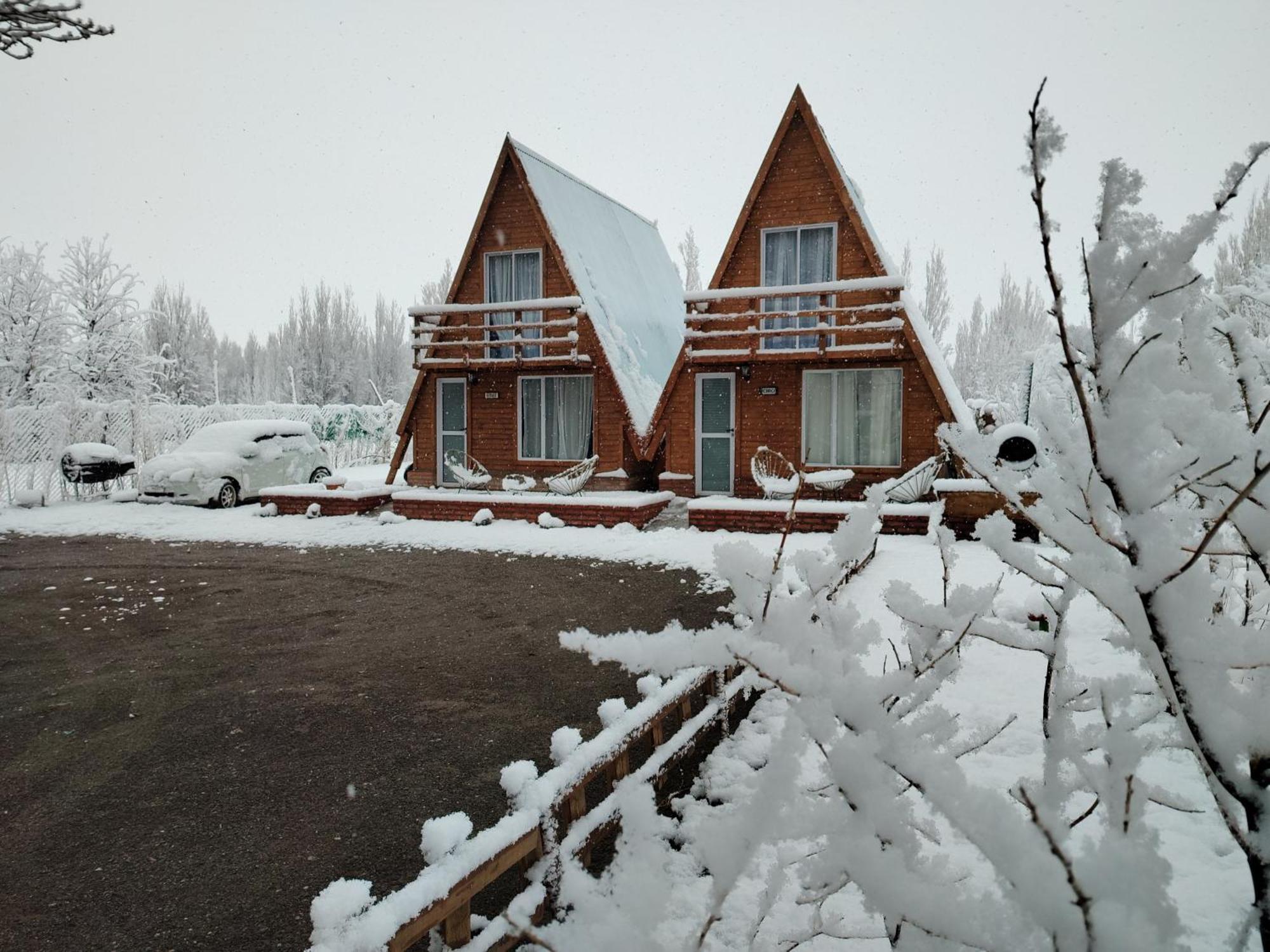 Cabanas Alpinas Alumine Perito Moreno Bagian luar foto